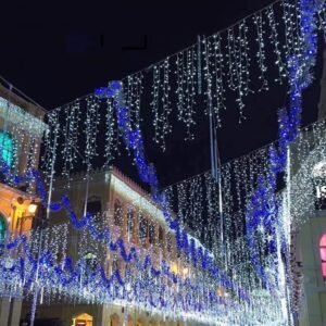 Falling String Fairy Lights Icicle Cup Coaster Attached Christmas Gadjet Curtain Icicle Lights 600 Led 5m Okled - Image 5